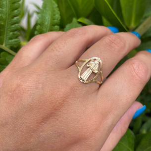 Anel Oval São Bento Ouro 18k