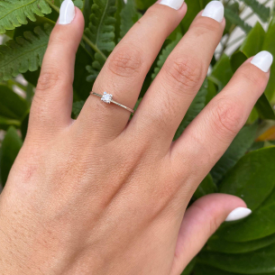 Anel Solitário Clássico com Diamante Natural 3.2mm Ouro Branco 18k
