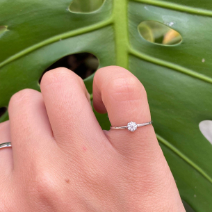Anel Solitário Oito Garras com Diamante 3mm Ouro 18k