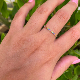 Anel Meia Aliança Rainbow Colorido Ouro 18k