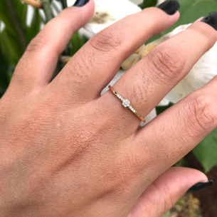 Anel Miolinho Flor com Diamante Ouro 18k