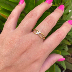 Anel Aro Trançado com Diamante Ouro 18k