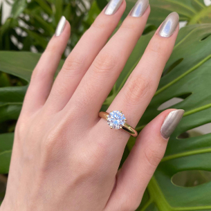 Anel Solitário com Zircônia 8mm Ouro 18k