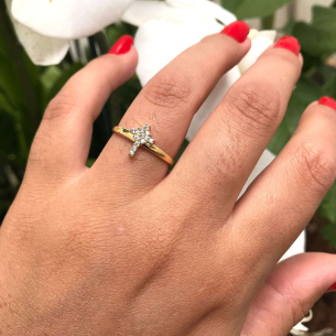 Anel Cruz com ZIrcônia Ouro 18k
