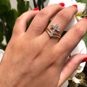 Anel Cruz com Pedras de Zircônia Ouro 18k