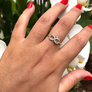 Anel Infinito com Coração em Bolinha com Zircônia Ouro 18k