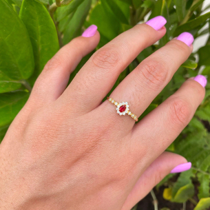 Anel Gota Formatura Aro com Pedras Nutrição Ouro 18k