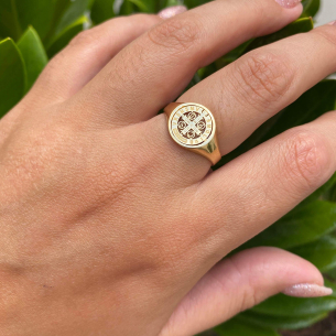 Anel São Bento Pequeno Ouro 18k