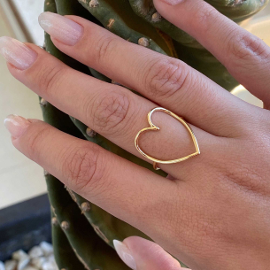 Anel Coração Fio Esticado Ouro 18k