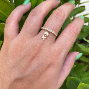 Anel Pingente Menino com Aro Cravejado Ouro 18k