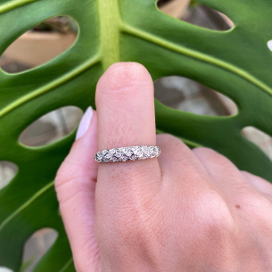 Anel Aparador Banana com Ródio e Zircônias Ouro 18k
