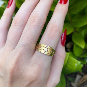 Anel Hexágonos Vazados Ouro 18k