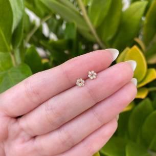 Brinco Baby Florzinha Vermelha Ouro 18k