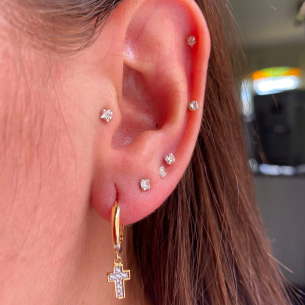 Brinco Argola com Pingente Cruz com Zircônia Ouro 18k