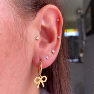 Brinco Argola Pingente Laço Liso Ouro 18k