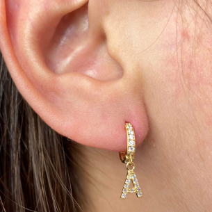 Brinco Argola Mini Cravejada com Letra A Ouro 18k