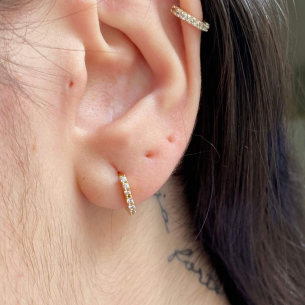 Brinco Argola de Coração Cravejada 1cm x 1cm Ouro 18k