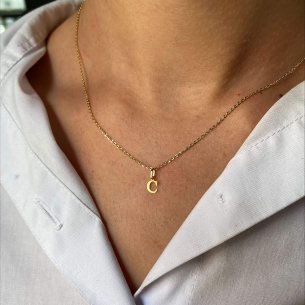 Pingente Letra C Pequena Ouro 18k