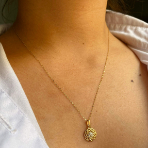Pingente Miolo Flor Pavê Ouro 18k