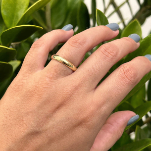 Aliança Soft 4mm Abaulada Lisa Ouro 18k
