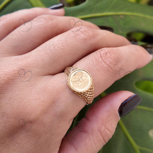 Anel Redondo Cristo Aro Telado em Ouro 18k