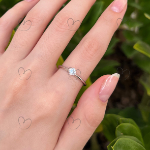 Anel Solitário 4mm Diamante Moissanita Ouro 18K