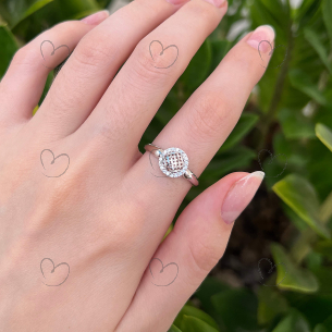 Anel Redondo Vazado Com Diamantes Moissanitas Ouro 18k