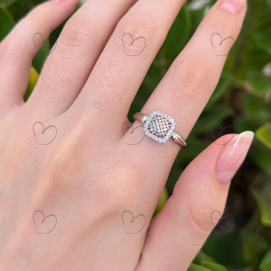 Anel Quadrado Vazado Com Diamantes Moissanitas Ouro 18k