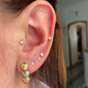 Brinco Três Corações Tricolor com Estrela Ouro 18k