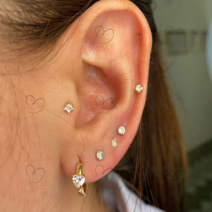 Brinco Argola com Zircônia de Coração Grande Ouro 18k