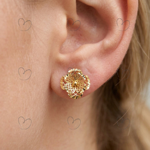 Brinco Flor Vazado Escama 4 Pétalas Ouro 18k