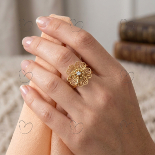Anel Flor Vazada 5 Pétalas Ouro 18k