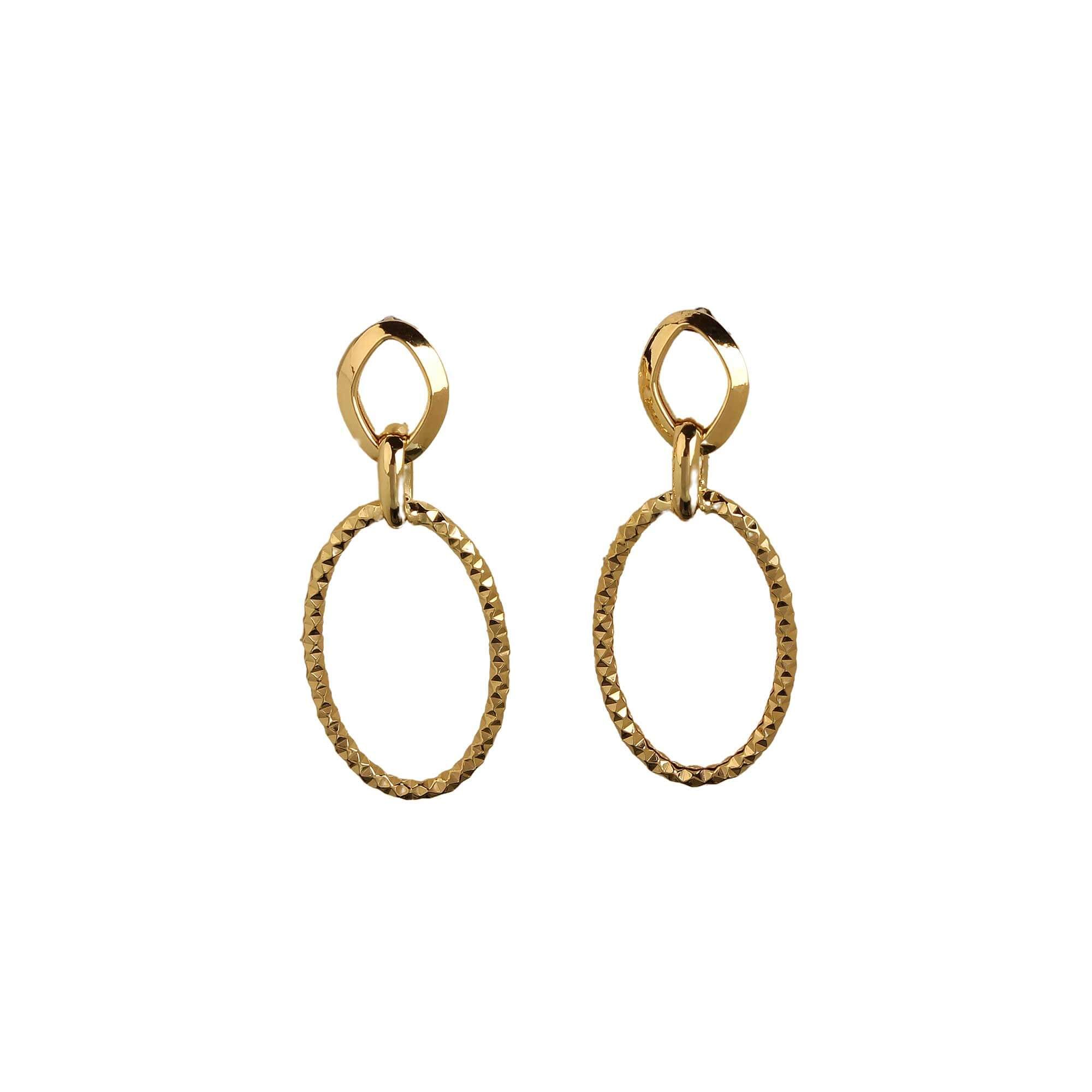 Brinco Navete com Diamantado Ouro 18k